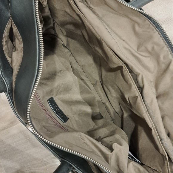 MATT & NAT 'Raylan' Tote - Picture 9 of 11